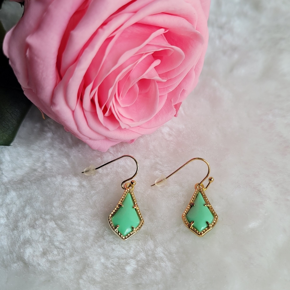 Kendra Scott Lexi Earrings